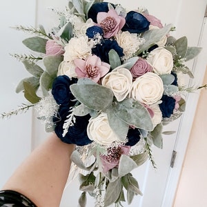 Rose Quartz and Navy Blue Cascading Wood Flower Bouquet, Bridal Teardrop Wedding Bouquet, Quartz Colored Flowers, Sola Bouquet for Brides