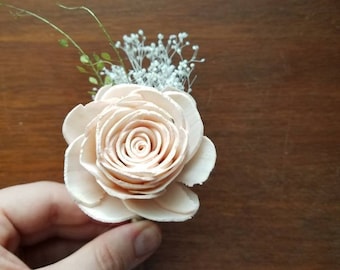 Rose boutonniere, groom boutonniere,  rustic boutonniere,  sola flower,  wooden rose,  wood flowers,  prom boutonniere,  wedding flowers