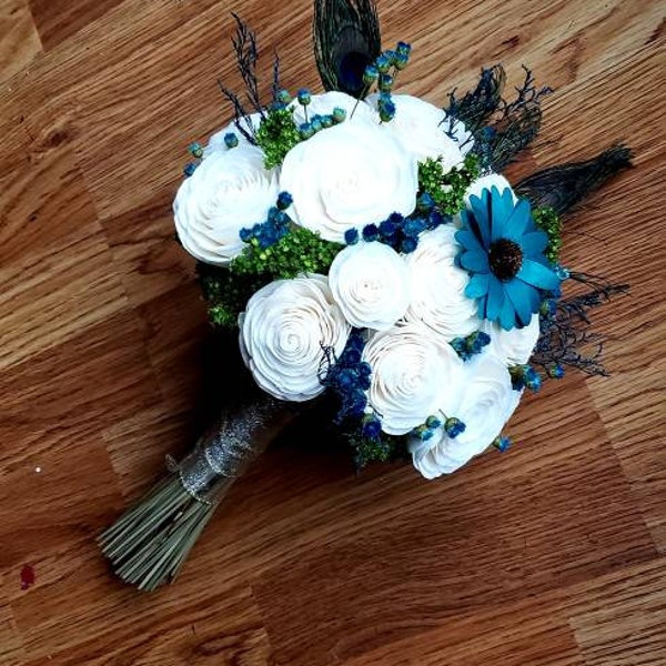 Peacock tea land green sola wood flower bouquet, Medium Wood Flower Bouquet, Peacock Feather Flowers