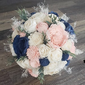 Ramo de sola azul marino y rubor, ramo de novia rosa y azul