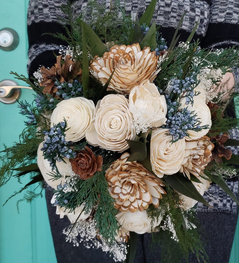 Evergreen bouquet, sola flower bouquet, winter wedding bouquet, ivory flowers, pine bouquet image 2