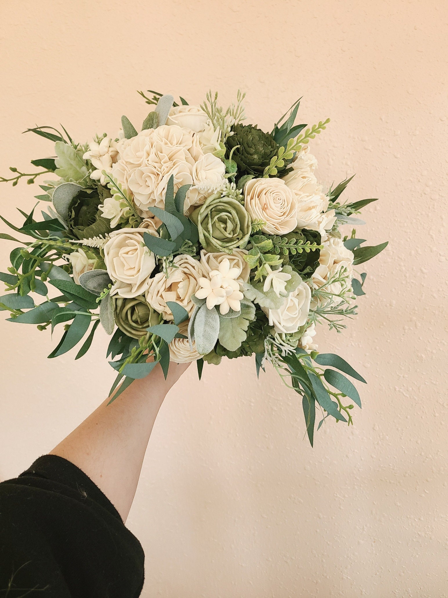 Ramo de novia de flores de madera Sola verde oliva: eucalipto - Etsy México, image size:1545x2060