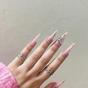 Pink Chrome Y2K Mirror Finish Nails, Long Stiletto Acrylic Nails Press on, Hand Painted Nails, Reusable Nails, Pink Press On Nails