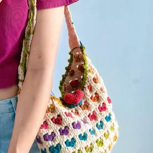 Handmade Crochet Colorful Heart Bag Cute Crossbody Shoulder Bag, Kawaii Rainbow Love Purse, Gift for Girls