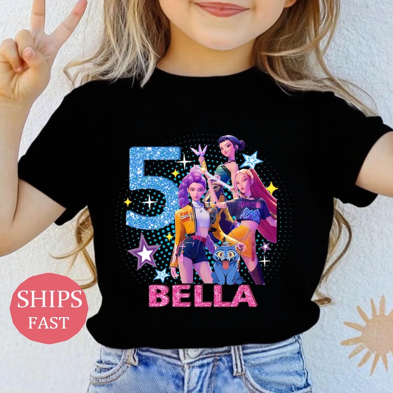 Custom Huntrix Birthday Girl Shirt,Personalized Kpop Demon Hunter Birthday Tee,Gift for Huntrix Fan,Huntrix T-Shirt,Mira Rumi Zoey Shirt afbeelding 1
