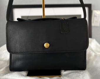 Vintage Coach Avenue Bag