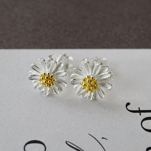 Earrings Daisy Stud Earrings Sterling Silver Daisy Earrings Small Daisy Studs Accessories Pierced Daisy Earrings Flower Studs Gift for Her