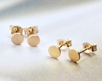 14k Gold Filled Studs Minimalist Earrings Wulfgirl Etsy Handmade Earrings Gold Flat Studs 24k Gift for Her Gift for Him Everyday Earrings