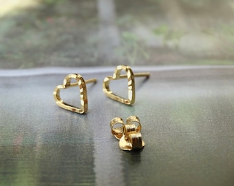 Gift for Girlfriend 24k Gold Heart Studs or Tear Drops Unique Earrings Diamond Cut Jewelry Small Gold Studs Birthday Classic Gold Studs