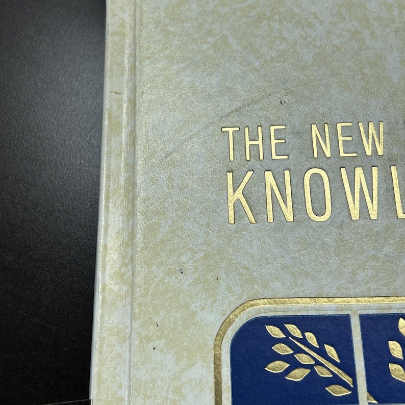 The New Book Of Knowledge Complete Set With Index HC 1981 image 12