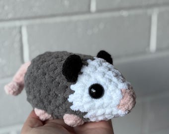 Zarigüeya - Peluche de crochet hecho a mano