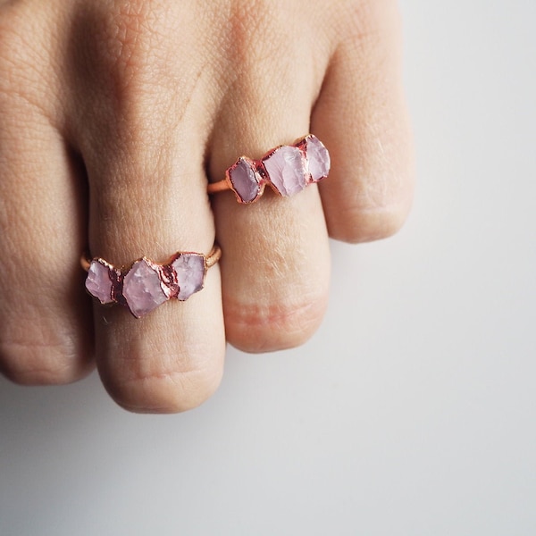 Raw rose quartz ring, triple rose quartz copper ring, pink crystal ring, electroformed ring, raw stone ring, bohemian ring, boho jewelry