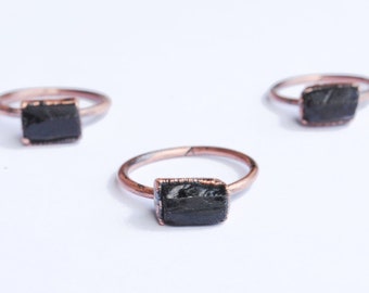 Black tourmaline ring, raw tourmaline ring, copper ring, raw crystal ring, electroformed ring, raw crystal ring, boho jewelry