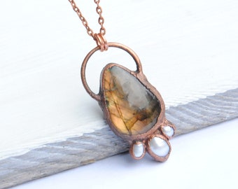 Labradorite and pearl necklace,  copper labradorite pendant, raw labradorite, electroformed labradorite necklace, boho raw stone necklace