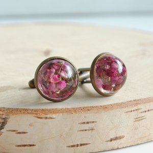 Real heather cuff links, floral cufflinks, woodland wedding cuff links, women cufflinks, resin cuff links, pressed flower cufflinks