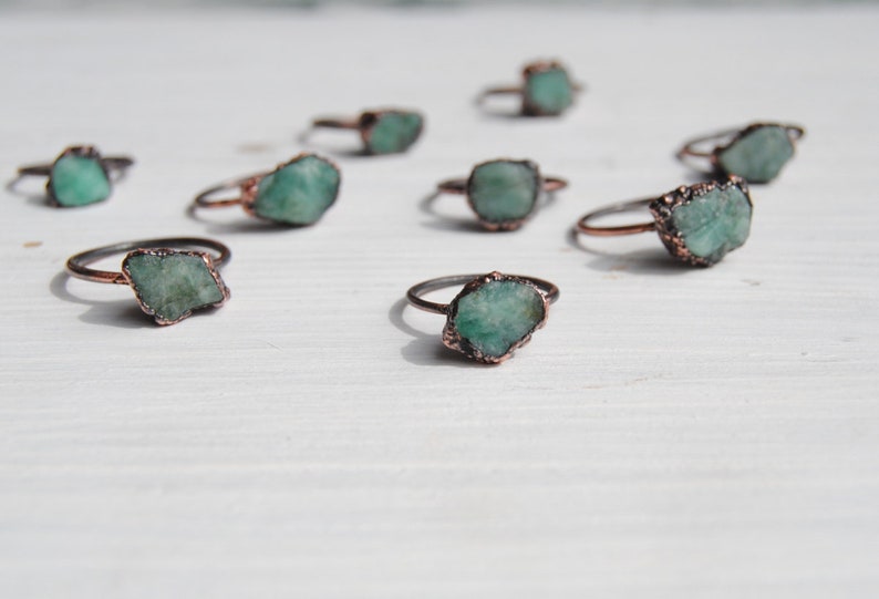 rough emerald ring may birthstone ring emerald copper ring Raw emerald ring natural emerald ring boho jewelry raw crystal ring