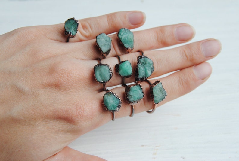Raw emerald ring, rough emerald ring, may birthstone ring, raw crystal ring, natural emerald ring, boho jewelry, emerald copper ring image 4