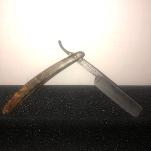 Vintage Karl Plumacher Straight Razor