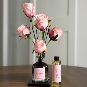 Dark Kiss Reed Diffuser Gift Set: Black Raspberry, Rose & Cherry Blossom