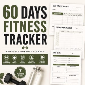 Può includere: Un pianificatore di fitness con il testo "60 Days Fitness Tracker". L'immagine include un manubrio, una bottiglia d'acqua e diverse pagine stampabili per la pianificazione dell'allenamento e dei pasti. Il pianificatore è progettato per il monitoraggio degli allenamenti.