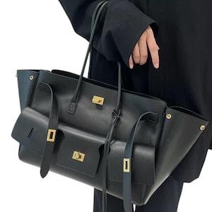 Handgefertigte Leder Motorradtasche | Vintage Sattel Werkzeugtasche für Harley & Cruiser | Biker Zubehör | Strapazierfähige Braune Ledertasche
