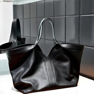 Echtleder Umhängetasche | Krokodilmustertasche mit großer Kapazität | Luxus Y-Form Handtasche für Frauen | Elegante Einkaufstasche