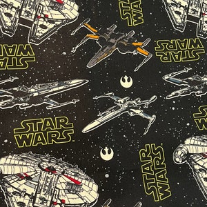 FAT QUARTER Star Wars Ships cotton fabric