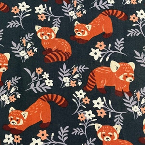 FAT QUARTER Red Panda cotton fabric