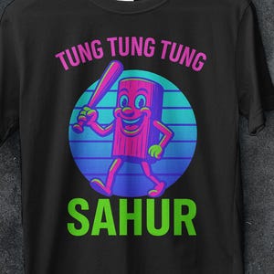 Tung Tung Tung Sahur, Retrò, Meme T-shirt, green t shirt, Funny Meme Tees,Tralalero Tralala, Funny Shark, Anomali Tees, Italian Brainrot