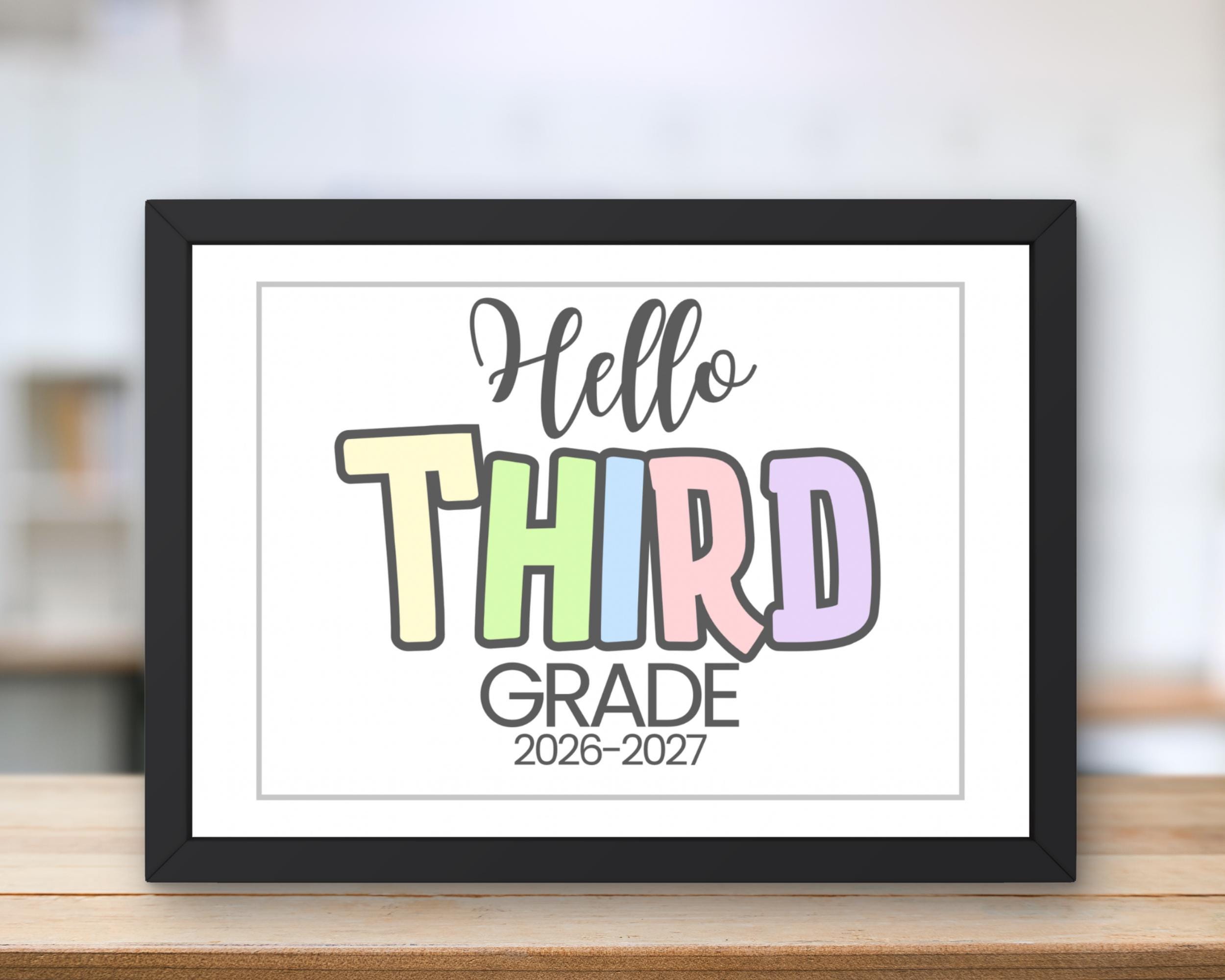 Printable Hello Third Grade Sign First Day of 3rd Grade Photo Prop Sign ...