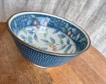 VTG Juzan Gama Japanese Porcelain Blue White Floral Cherry Rice Bowl Textured