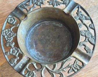 Vintage Brass Ashtray MCM Floral Filigree Ornate Tobacciana 4.5 Inch