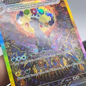 The perfection of Prismatic Evolution Umbreon ex, flawless holography and incredibly faithful textures that make it a work of art