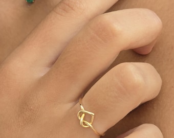 anello d'oro, anello a cuore, regalo per gli innamorati, anello in oro massiccio, anello minimalista, anello per lei