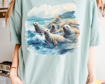 Vintage Seal Graphic T-Shirt: Ocean Scene