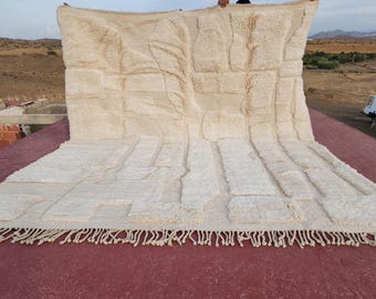 Tappeto in lana Beni Ourain fatto a mano: morbido color crema e design geometrico