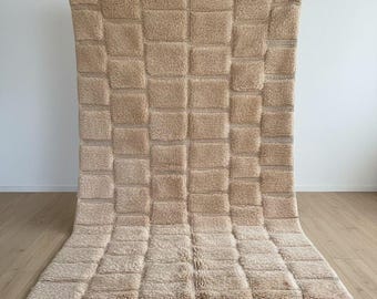 Handwoven Beige Moroccan Rug: Beni Ourain Soft Wool Ivory Carpet