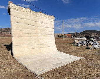 Handmade Wool Berber Rug: Ivory Moroccan Beni Ourain Rug