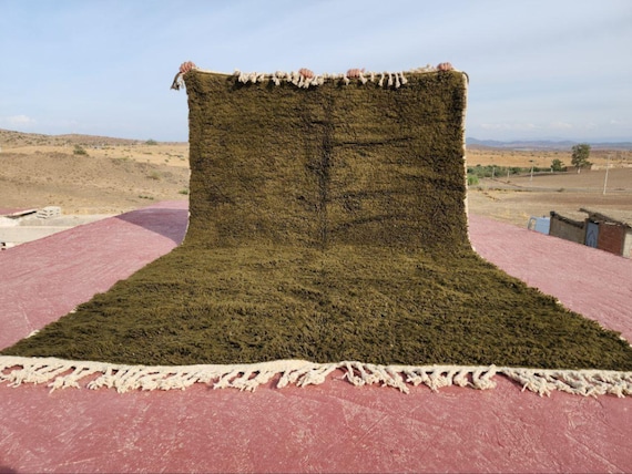 Handmade Green Moroccan Rug: Tufted Wool Carpet, Bohemian Design