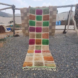 Custom Beni Ourain Runner rug - Moroccan runner rug - Pink runner rug - Hallway runner Morrocan - Soft Wool runner - Berber runner Pink rug