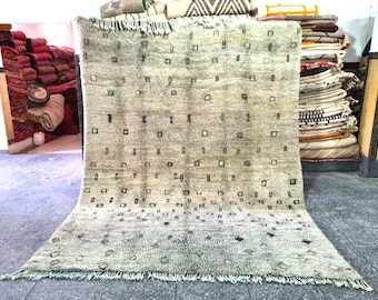 Handmade Wool Beni Ourain Rug: Bohemian Moroccan Rug (8x10)