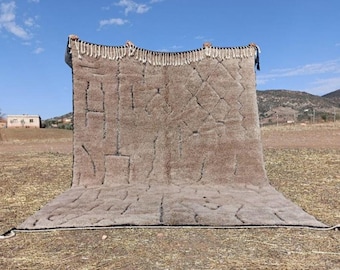 Luxury Berber Wool Rug, Minimalist Textured Moroccan Carpet