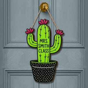 Tabliczka na drzwi do klasy Cactus, spersonalizowana drewniana dekoracja, spersonalizowany wieszak na imię nauczyciela, znak powitalny z powrotem do szkoły