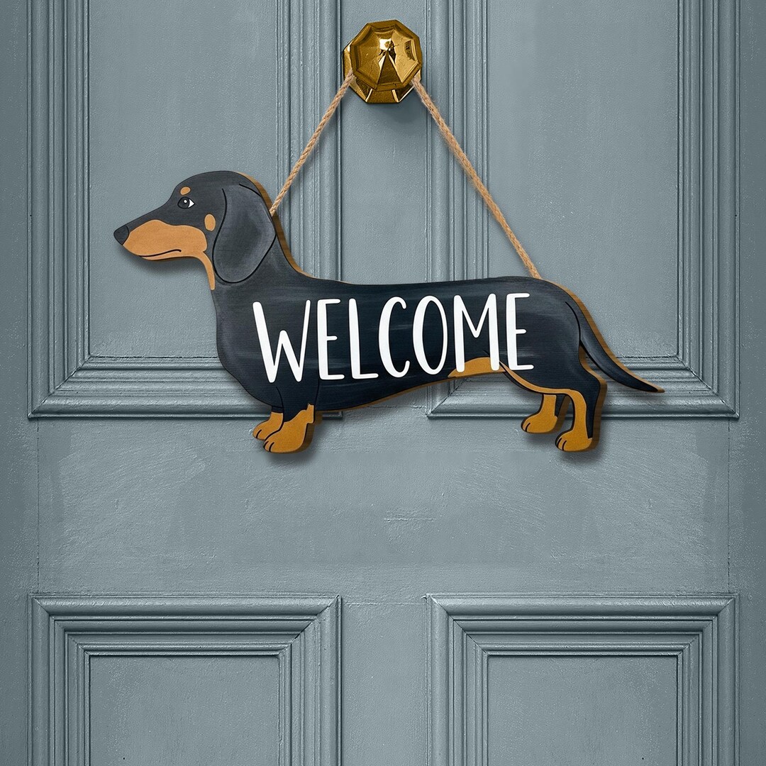 Dachshund Welcome Sign: Custom Wooden Dog Breed Door Hanger - Etsy