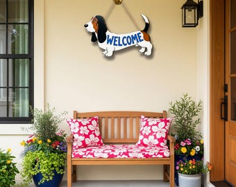 Basset Hound Welcome Sign: Custom Wooden Dog Door Hanger - Etsy