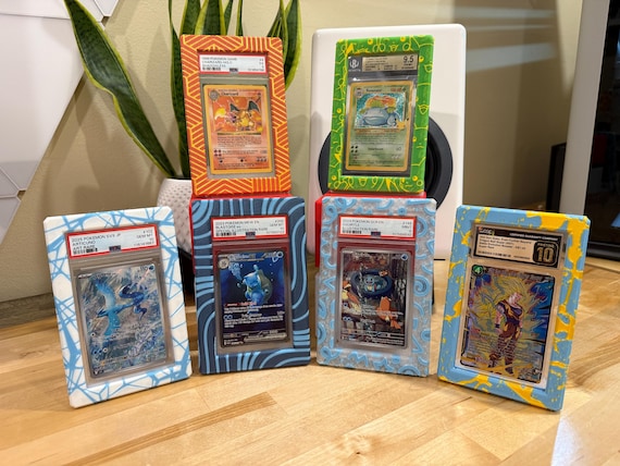 Custom TCG Graded Card Display Stand | PSA CGC Bgs Tag Toploader Slab Holder | Pokemon One Piece Dbz | 3D Printed Collector Gift