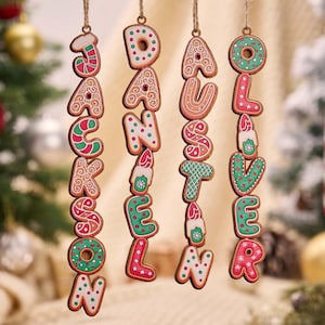 Adorno personalizado de alfabeto de pan de jengibre, adorno con nombre personalizado, adorno navideño familiar, adorno con nombre de familia, regalos de Navidad