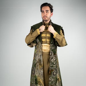 Luxury Bespoke Sultan&#39;s Caftan - Handcrafted Yellow & Green Ottoman Period Regalia (Only 1 Made)