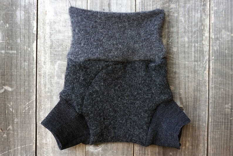 Upcycled Wool Cashmere Soaker Cover Diaper Cover With Added Doubler Charcoal Gray With Puppy Applique SMALL 3-6M Kidsgogreen
