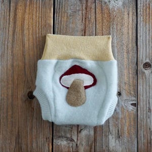 Cubrepañal de cachemir reciclado: Azul menta pálido, amarillo, aplique de setas, para recién nacidos (0-3 meses).